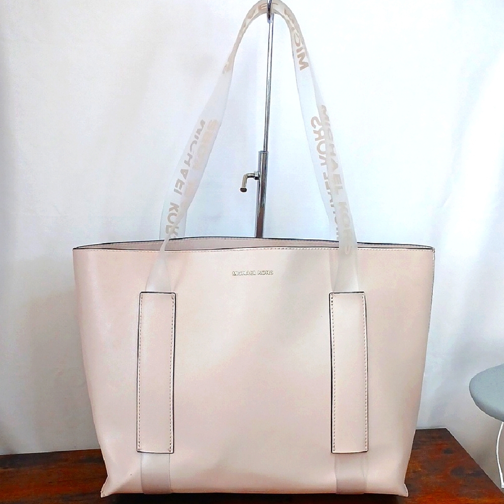 Michael Kors Cream Tote Bag